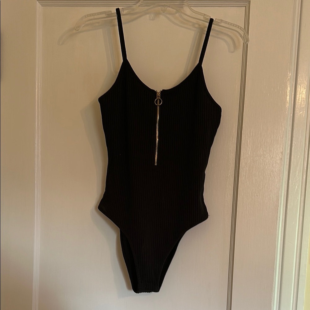 Black Ribbed Bodysuit with Zipper
